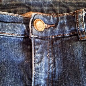 ❤️Christopher & Banks Women's Size 8 Signature Slimming Blue Denim Jeans Sparkly